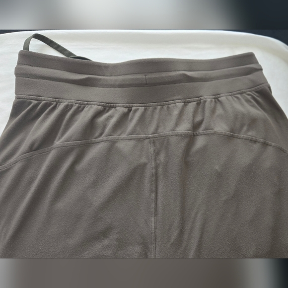 lululemon athletica Dark Green Drawstring Jogger Pants - Picture 12 of 14